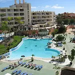 מלון דירות Golf Park