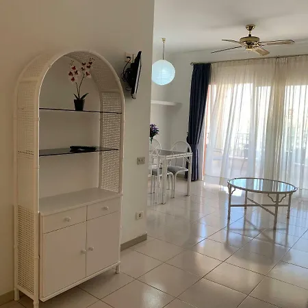 Hotel apartamentowy Golf Park Los Abrigos