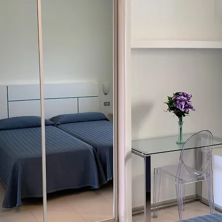 Hotel apartamentowy Golf Park Los Abrigos