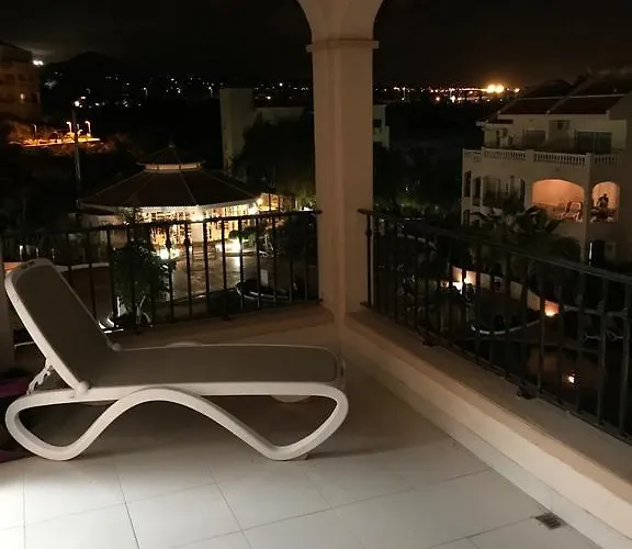 Aparthotel Golf Park 3*