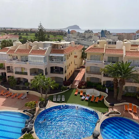 Golf Park Aparthotel 3*