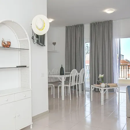 Golf Park Aparthotel 3*